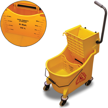 Readi-Clean Bucket with wringer