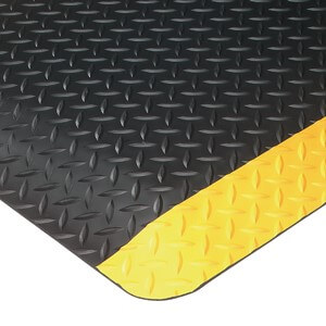 Black anti-fatiguing mat with yellow trim